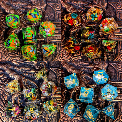 Handmade dried-flower resin polyhedral D&D dice set