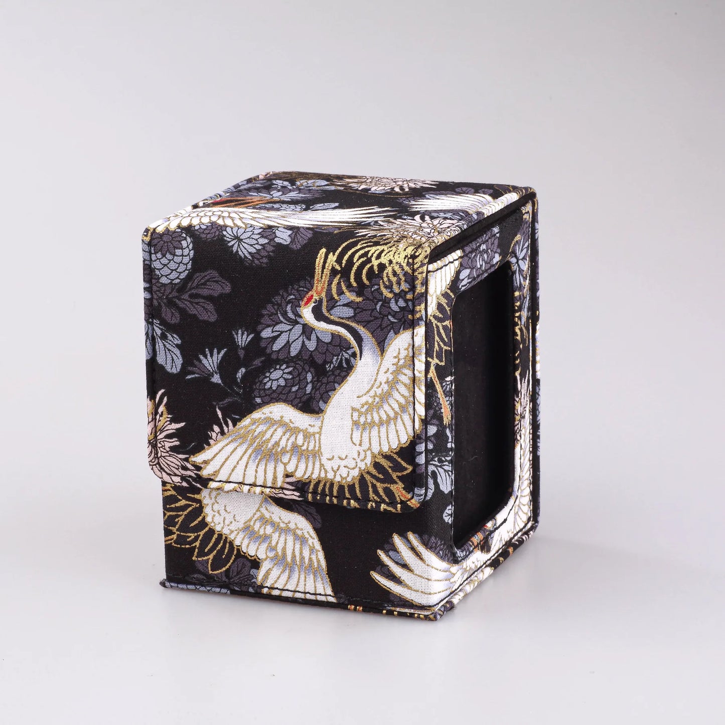120+ trading card deck box with display window and magnetic lid