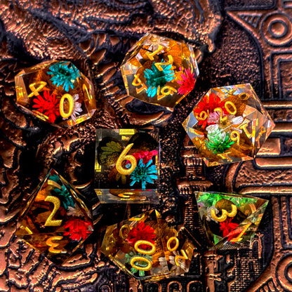Handmade dried-flower resin polyhedral D&D dice set
