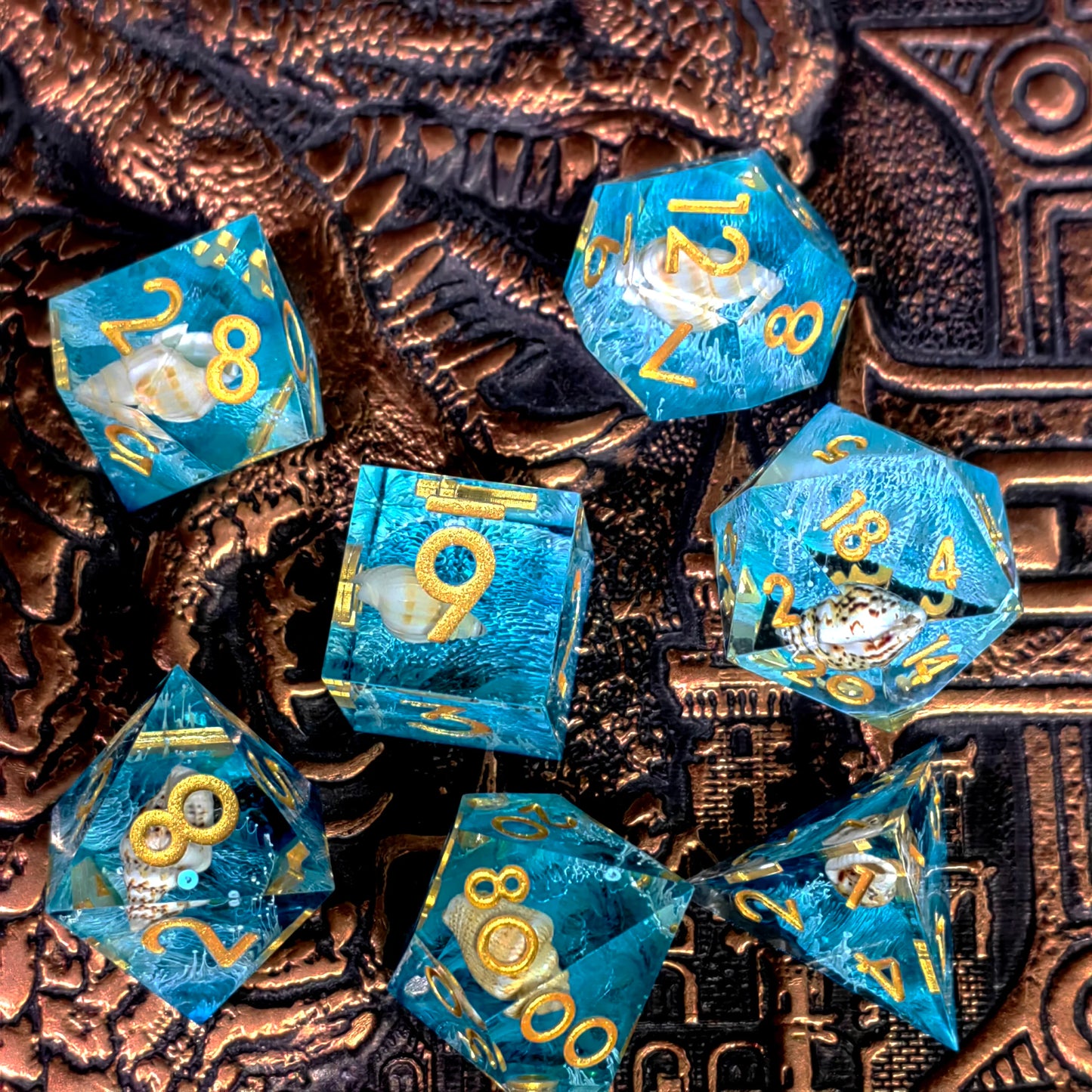 Handmade dried-flower resin polyhedral D&D dice set