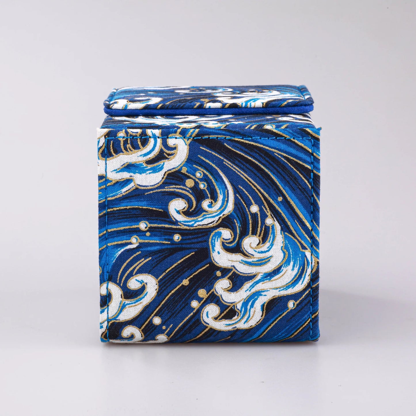 120+ trading card deck box with display window and magnetic lid